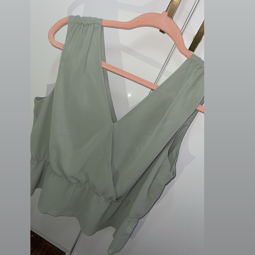 Brand New -Sleeveless Top